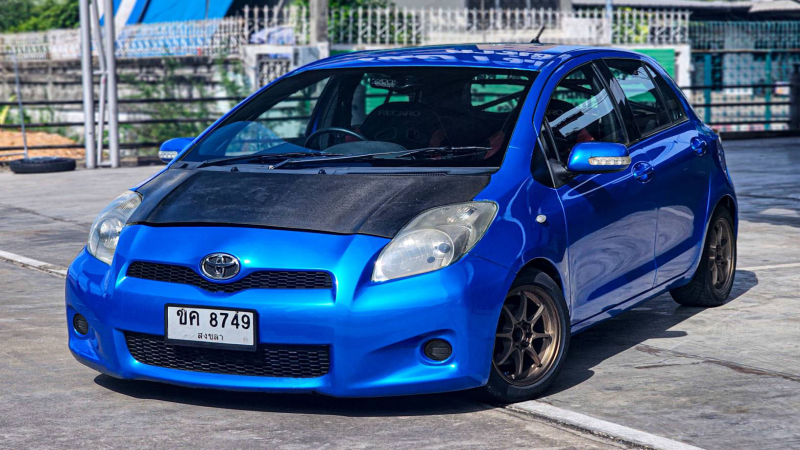 TOYOTA YARIS 1.5 E M/T 2006